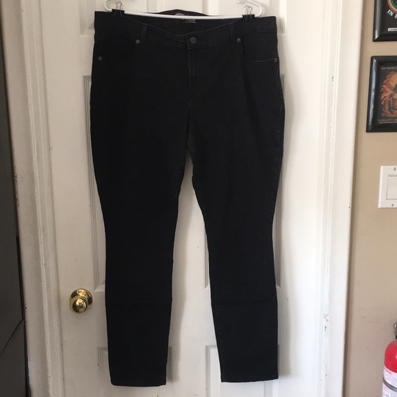 Old Navy Flirt Black Jeans - 16 - Picture 1 of 5